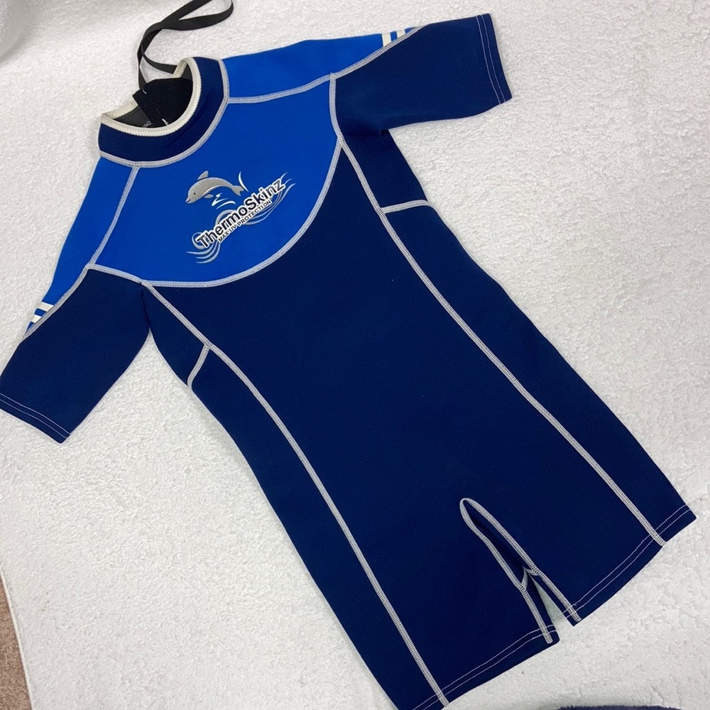 ThermoSkinz max iv protection gender neutral wetsuit size 8